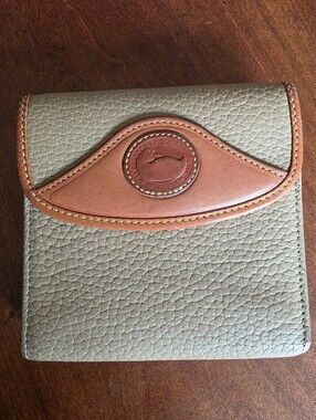 Vintage Dooney and Bourke W76 Credit Card Wallet